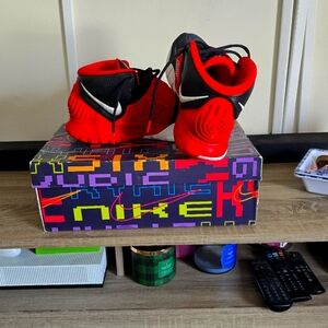 Nike Kyrie 6 TB